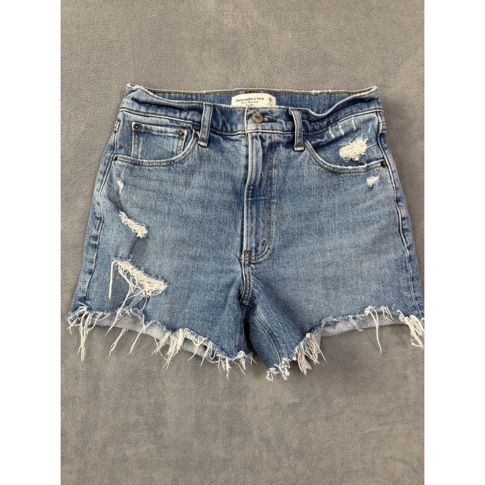 Women's Abercrombie & Fitch The 4" Mom Short High Rise Size 26/2